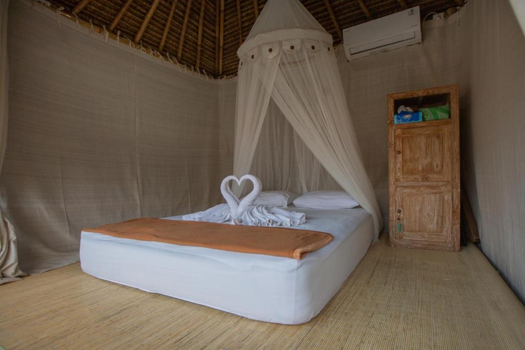 Salty Shakas Bamboo Stay Canggu Salty Shakas Bamboo Stay Canggu