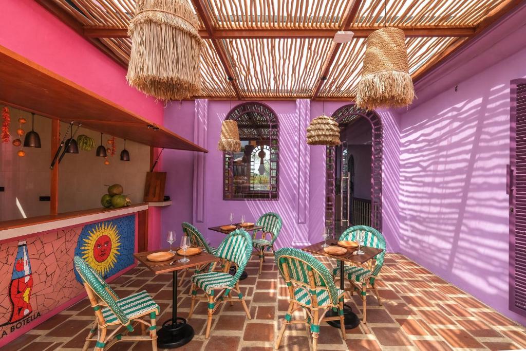 El Barrio Boutique Hotel & Bar