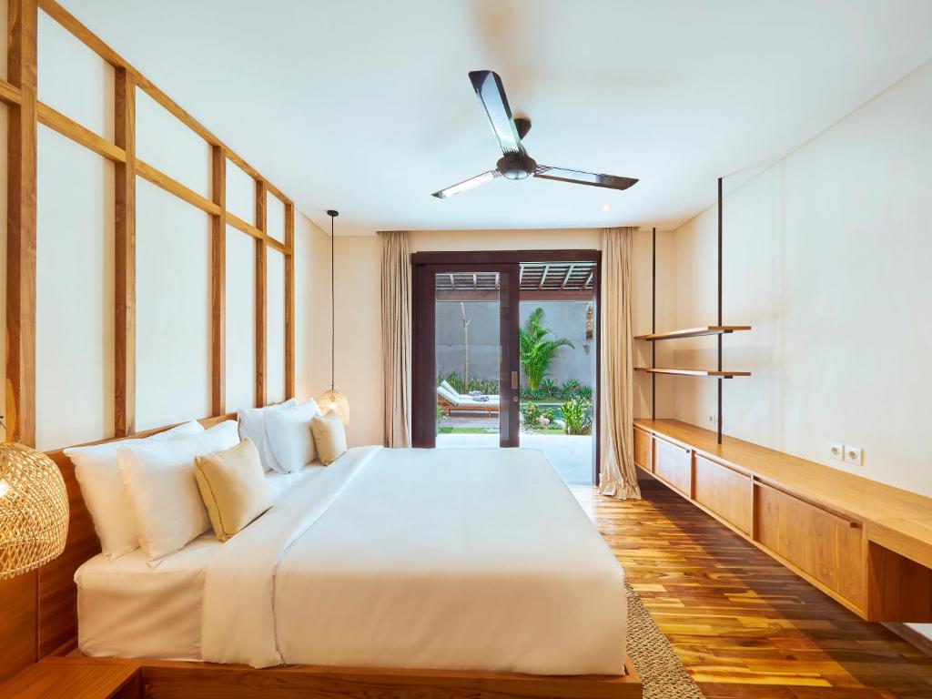 Bumbak Park Villas By Nakula Bumbak Park Villas By Nakula