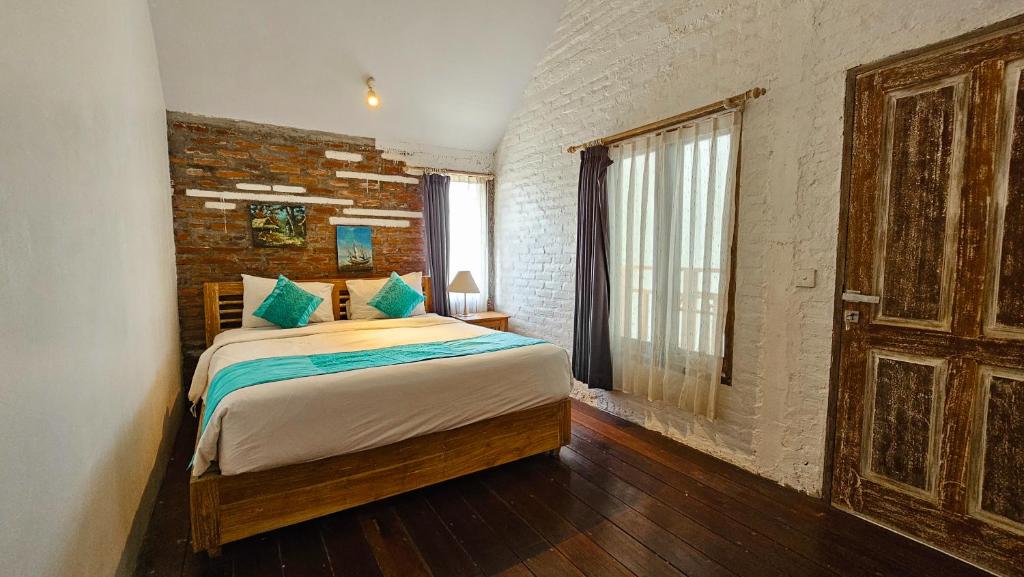 LJ Villa