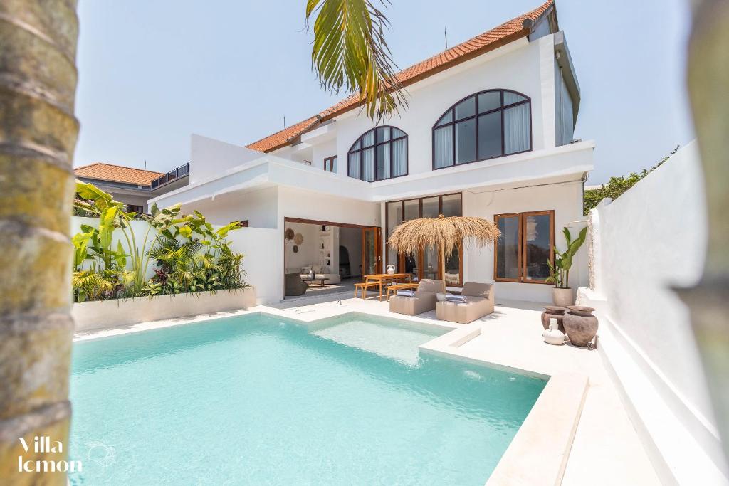 Beach Villas Canggu 300m from Echo Beach Beach Villas Canggu 300m from Echo Beach