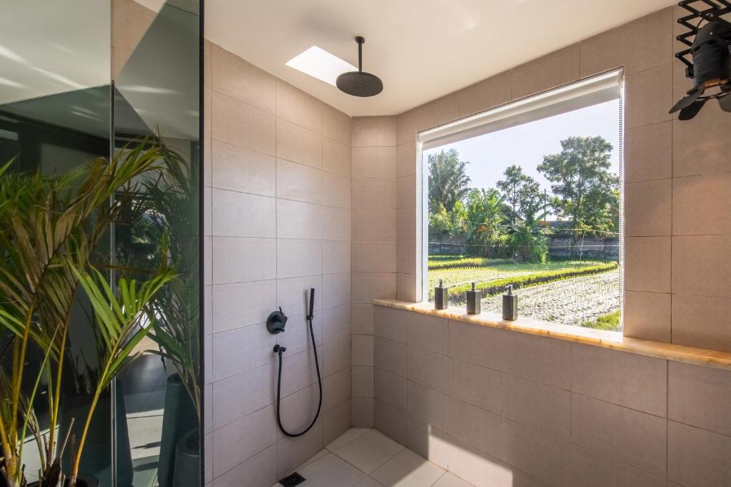 Rice field View with Sauna Projector and Jacuzzi Unique design Rice field View with Sauna Projector and Jacuzzi Unique design