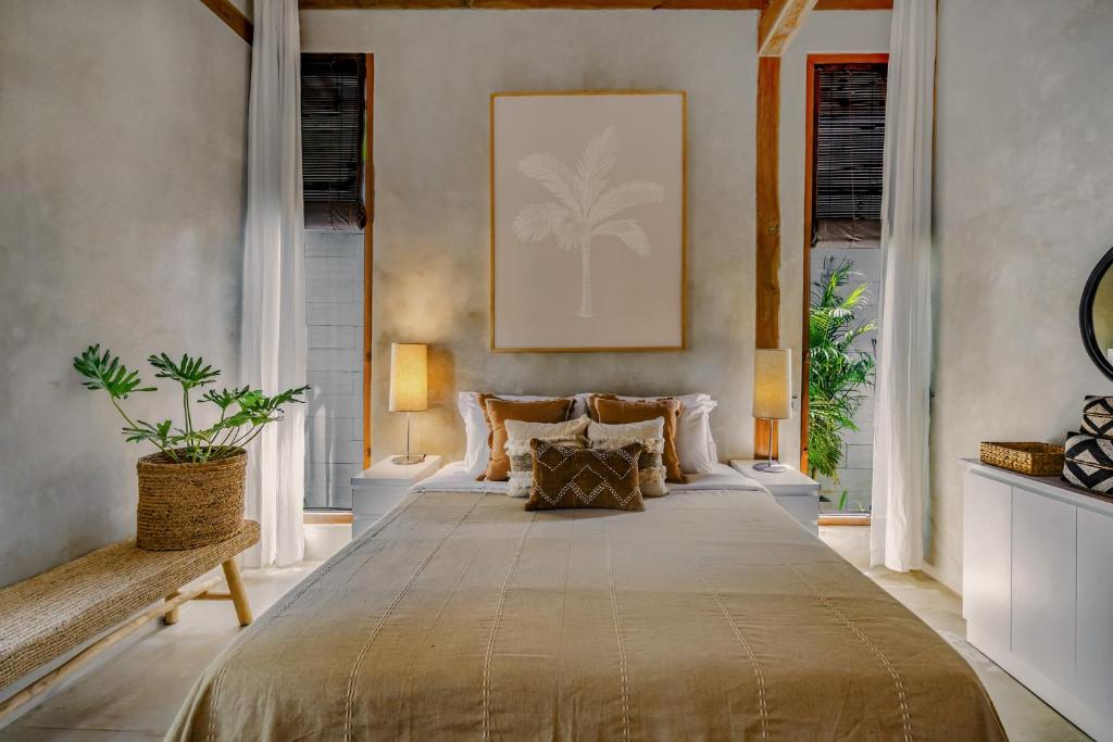 Villa The Limasan at the Beach by BaliSuperHost Villa The Limasan at the Beach by BaliSuperHost