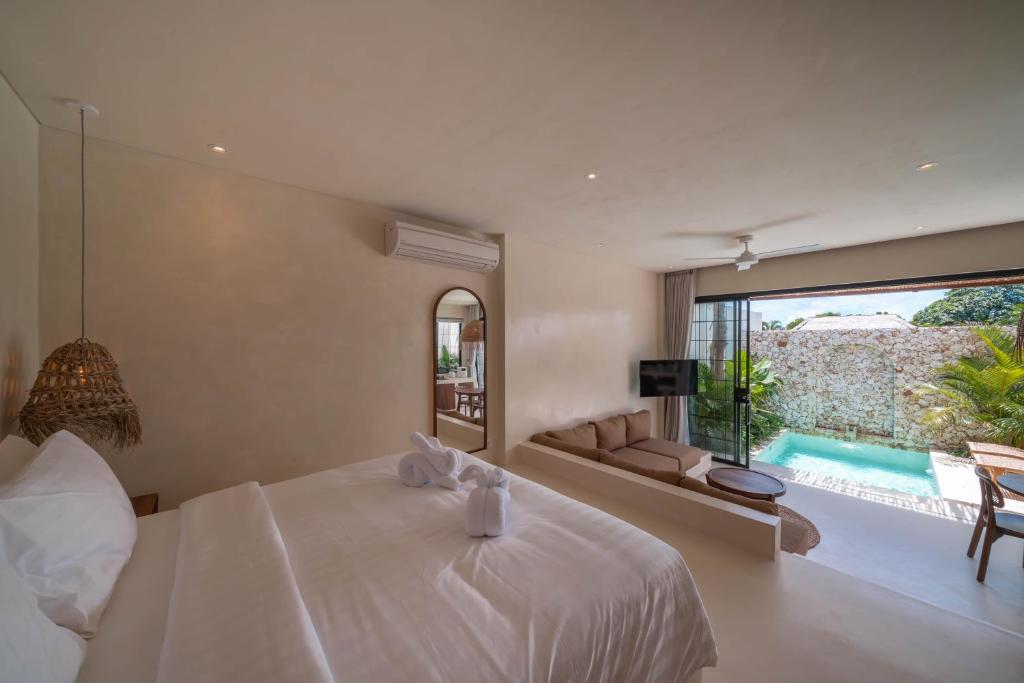 Casa Melosa 1 - Romantic and Cozy 1BR Villa in the Heart of Umalas Casa Melosa 1 - Romantic and Cozy 1BR Villa in the Heart of Umalas