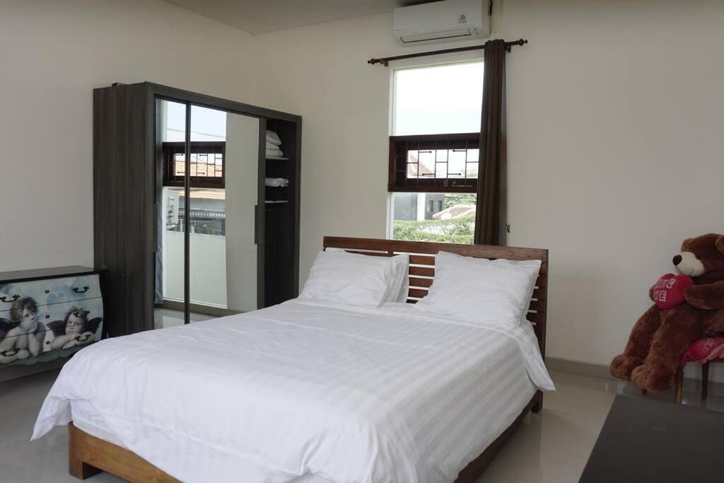 Villa 3-Bedroom with pool Villa 3-Bedroom with pool