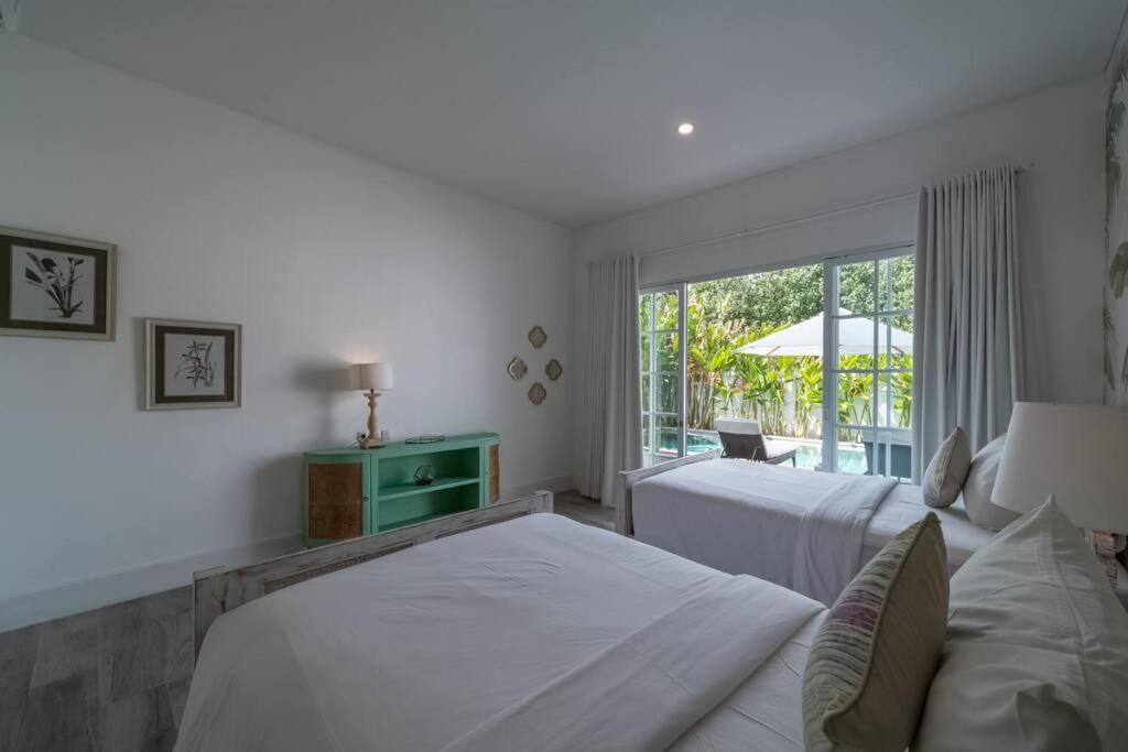 Blanc Mediterranean: 3BR in Central Canggu Blanc Mediterranean: 3BR in Central Canggu