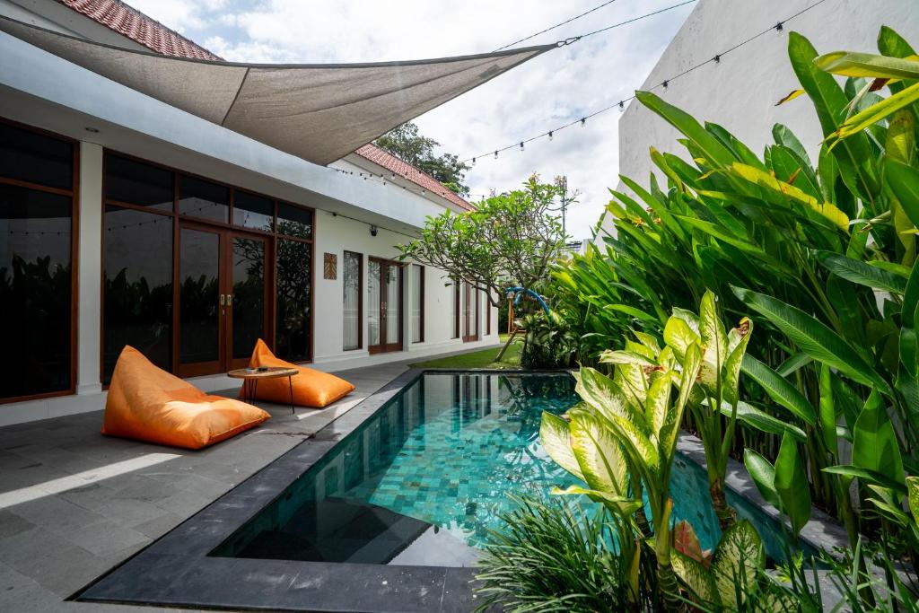 Catur 4BR Villa and Guest House - By Bali Lyfe Venture Catur 4BR Villa and Guest House - By Bali Lyfe Venture