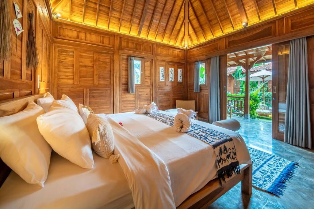 Luxury Beachside - SelMoon Villa Luxury Beachside - SelMoon Villa