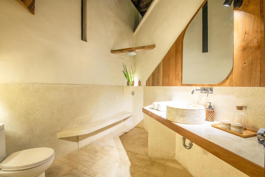 Stunning 1-BR Villa with Pool, Echo Beach 4mins Stunning 1-BR Villa with Pool, Echo Beach 4mins