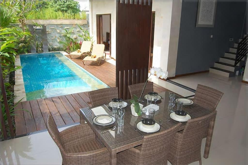 Villa Sydney Canggu Paddy Field View 3 Bed, Private Villa