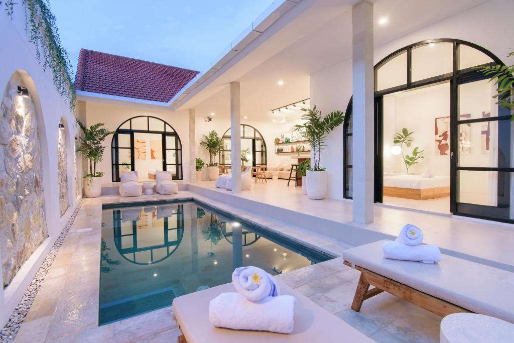 Rato residence Bali- 3BR Villa in Pererenan Rato residence Bali- 3BR Villa in Pererenan