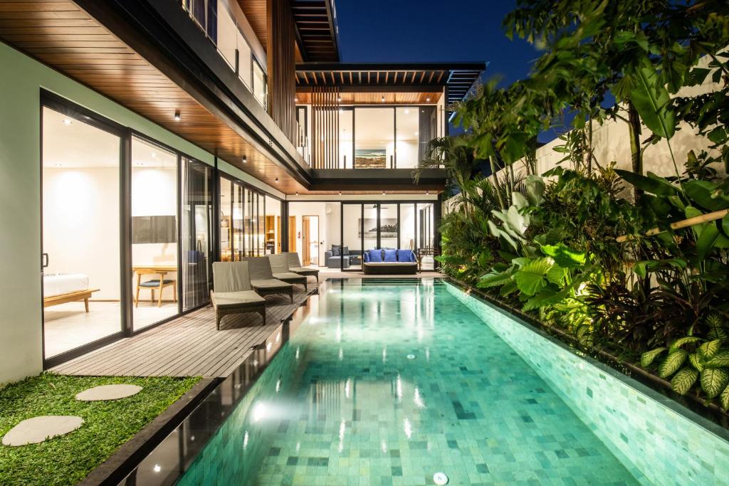 Seaside Serenity 5BR Villa, New, Canggu Bliss Seaside Serenity 5BR Villa, New, Canggu Bliss