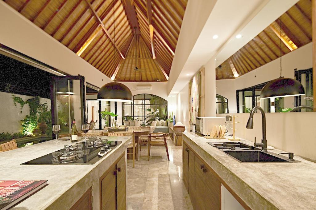 MASARA Villa - 5Min to Canggu - 2Min to Shops & Restaurants MASARA Villa - 5Min to Canggu - 2Min to Shops & Restaurants