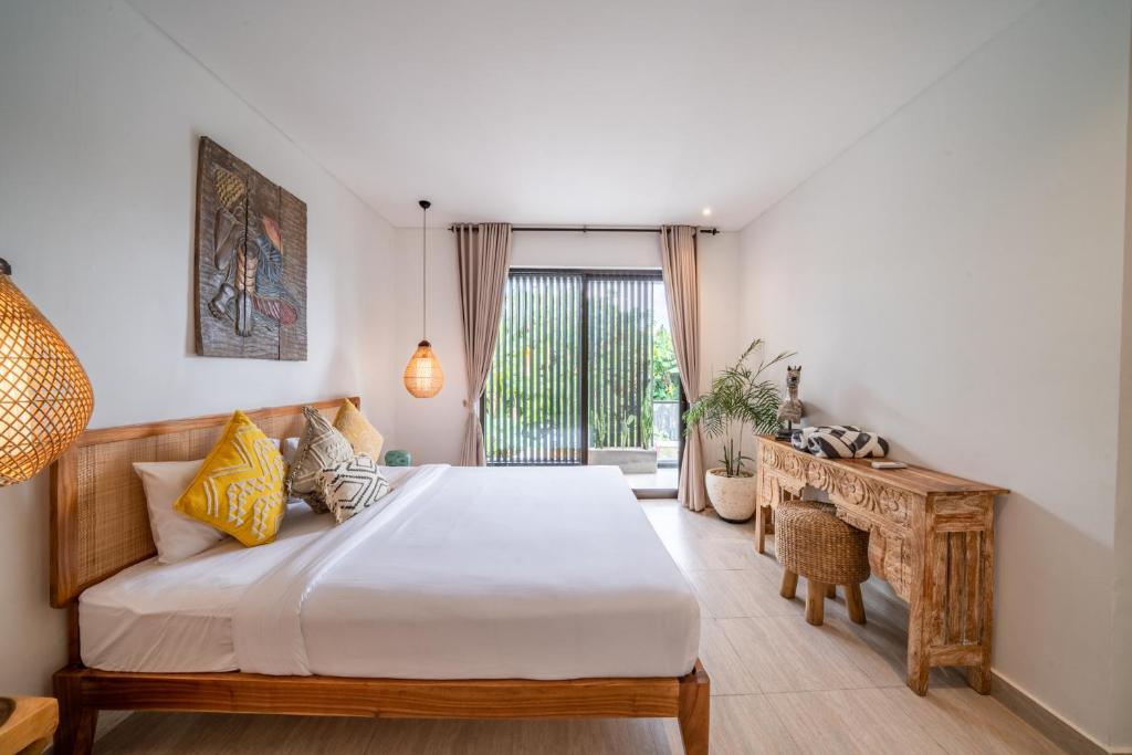Villa Anna - Stylish 3BR Brand New Villa in Canggu