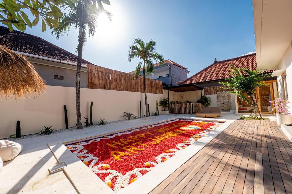 Villa Palm Central