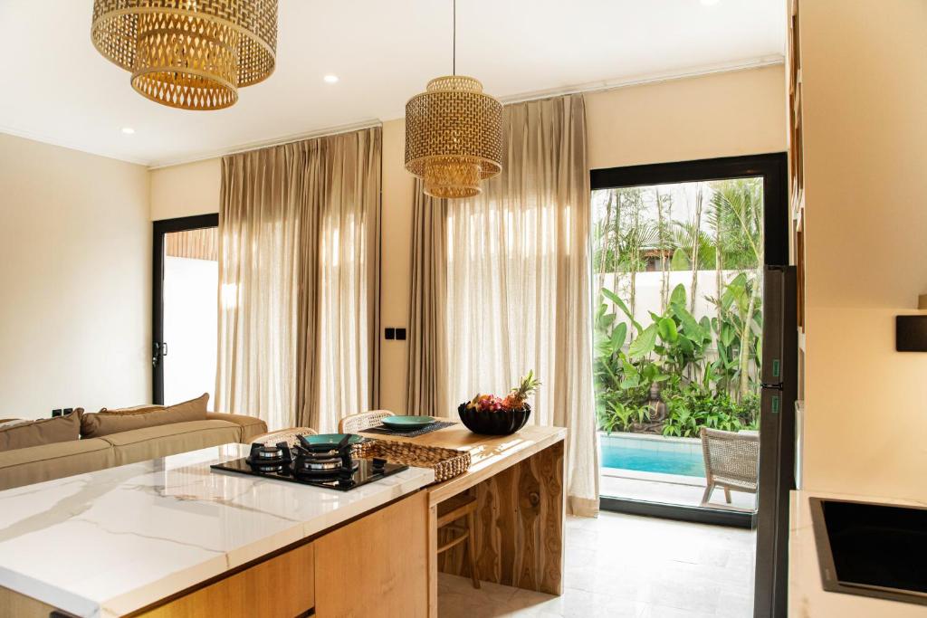 PROMO! Villa Rosa - New Luxury 1 bedroom villa in Canggu - 2 minutes to Echo beach PROMO! Villa Rosa - New Luxury 1 bedroom villa in Canggu - 2 minutes to Echo beach