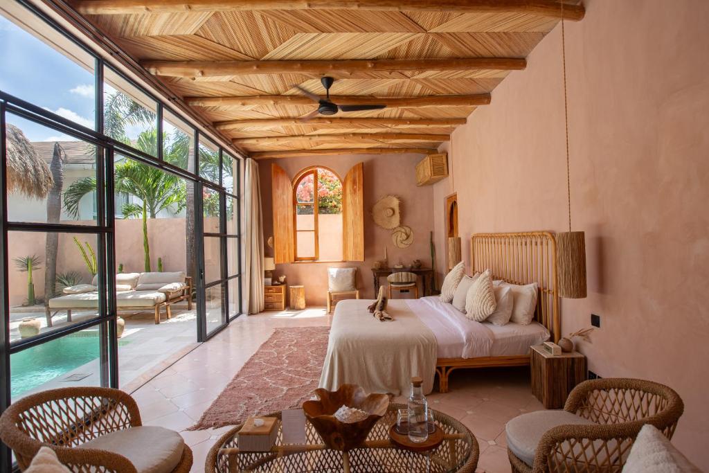 Villa Pinkaboo - Gorgeous and Luxury One-Bedroom Villa in the Heart of Canggu Villa Pinkaboo - Gorgeous and Luxury One-Bedroom Villa in the Heart of Canggu