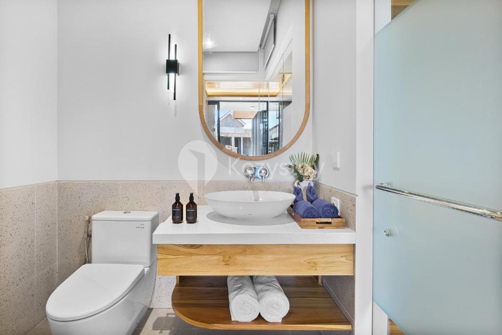 Aluna Villa by Kozystay - Canggu Aluna Villa by Kozystay - Canggu