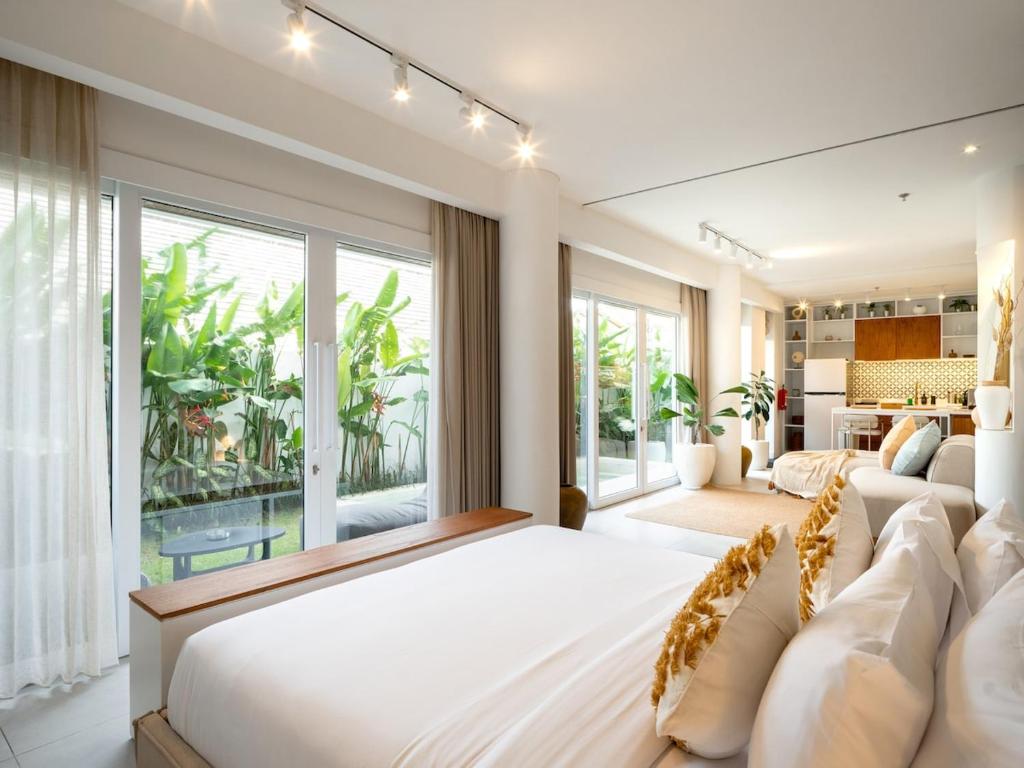 Berawa Luxury Retreat - The Cruise Canggu Berawa Luxury Retreat - The Cruise Canggu