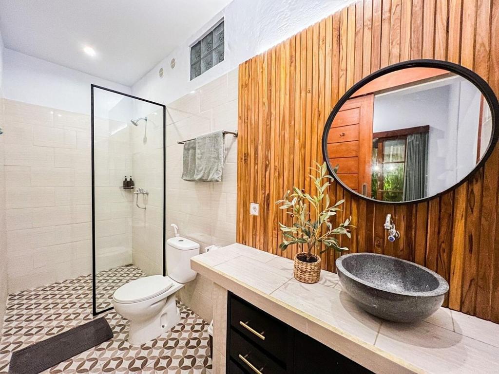 Island Boy Guesthouse I Prime Location In Canggu Island Boy Guesthouse I Prime Location In Canggu