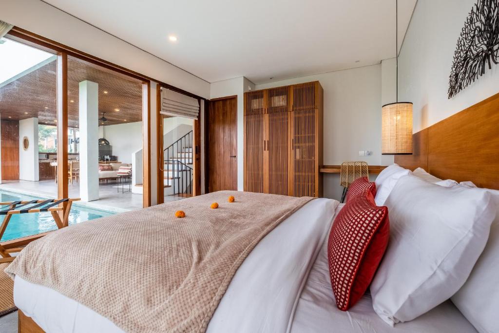 Villa Casanaya - 3BR Near Pererenan Beach Canggu Villa Casanaya - 3BR Near Pererenan Beach Canggu
