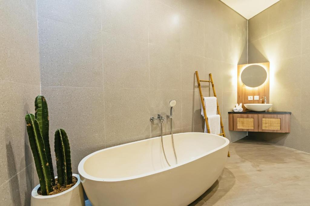 Villa Celestial Brand New Enchanting 2 BR with Aircon Living Canggu Villa Celestial Brand New Enchanting 2 BR with Aircon Living Canggu