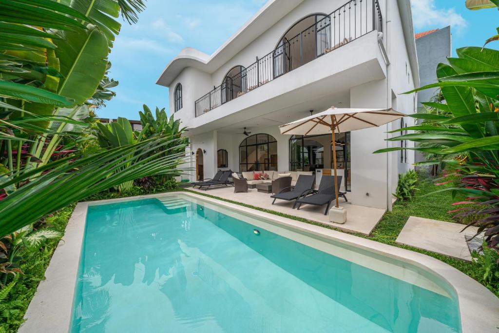 Villa Delight - Brand New 5BR Villa in Canggu Villa Delight - Brand New 5BR Villa in Canggu