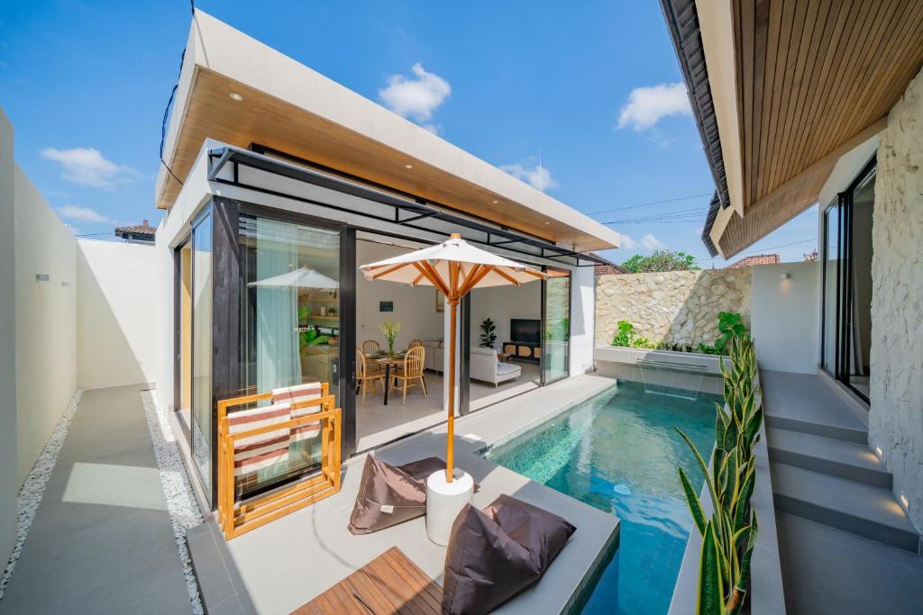 Villa Jerapah Canggu, Exquisite Brand New Villa 2BR - 10 minutes to Batu Bolong Beach