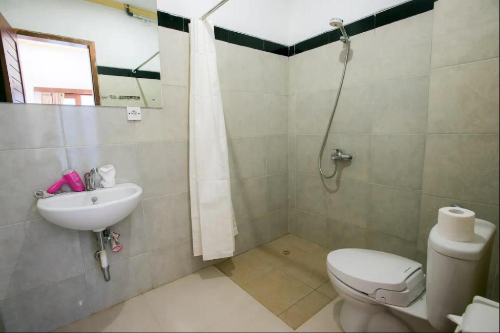 Canggu Ocean House/Red. By walk to the beach! Canggu Ocean House/Red. By walk to the beach!