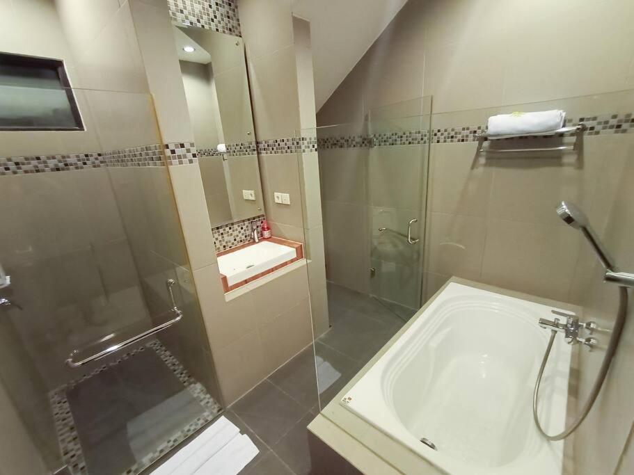 Dzawani Villa Berawa