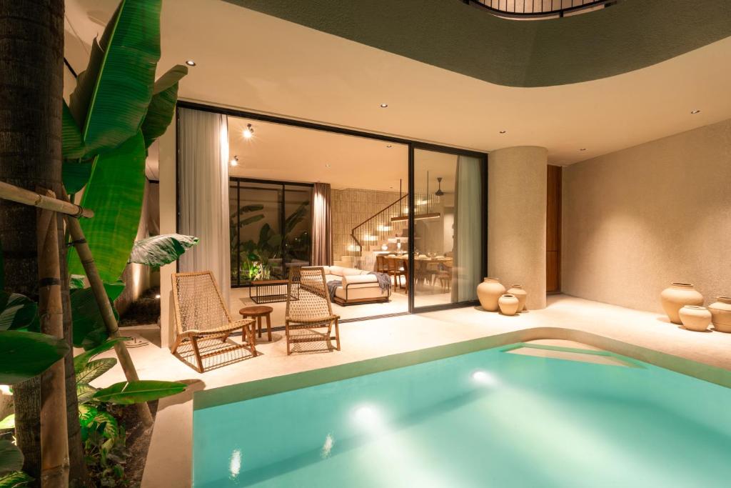 Saamu Private Luxury 3BR Villa with Pool Saamu Private Luxury 3BR Villa with Pool