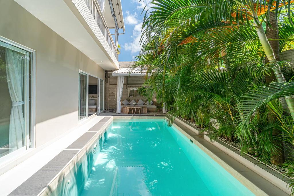 VILLA BALI OM CENTER - Best Location, Beautiful Villa Near the Beach VILLA BALI OM CENTER - Best Location, Beautiful Villa Near the Beach