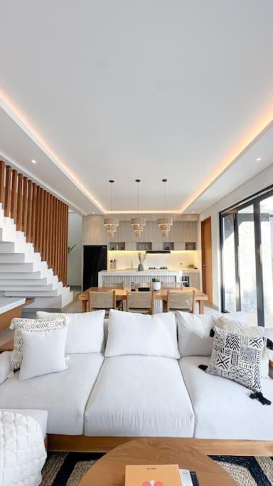 Villa One Love - Canggu, Bali