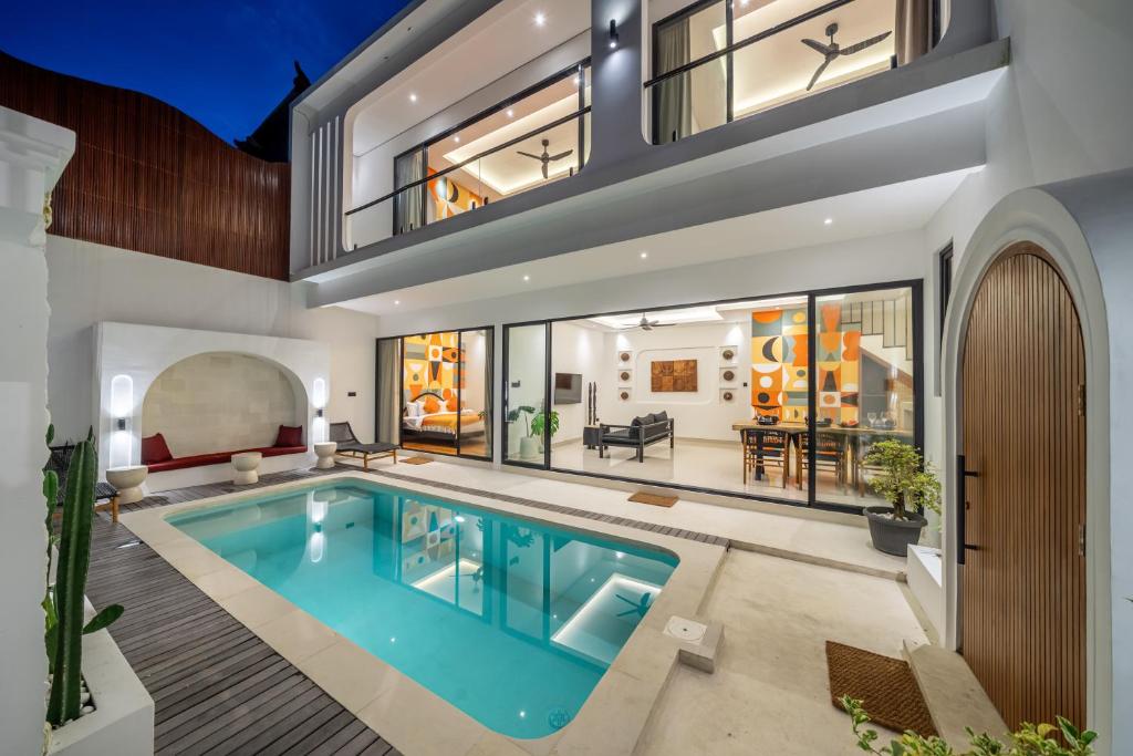 Alisa 3- Exquisite 3-Bedroom Villa with Stunning Rooftop Views in Prime Canggu Location Alisa 3- Exquisite 3-Bedroom Villa with Stunning Rooftop Views in Prime Canggu Location