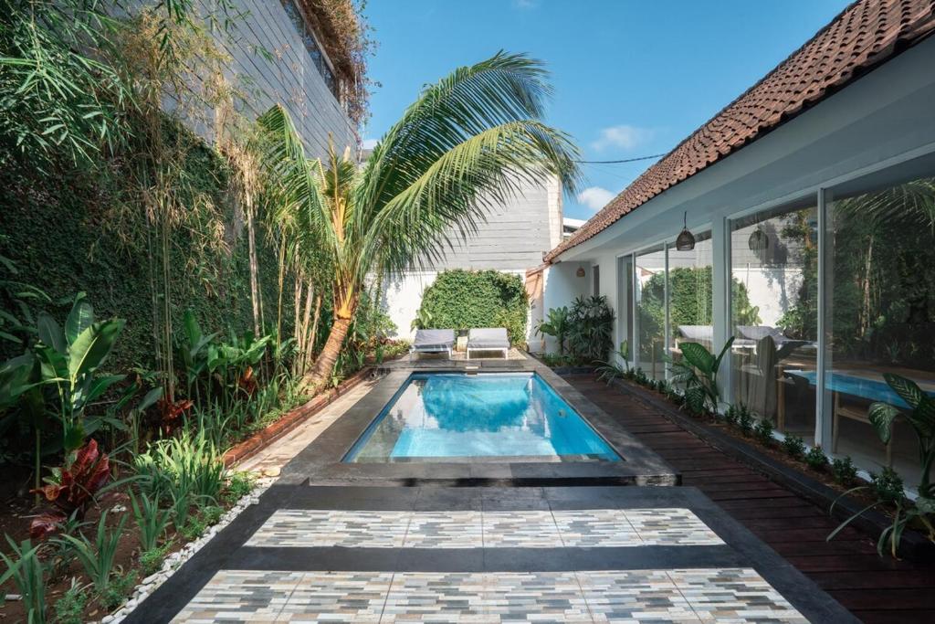 Private Tropical Bliss Villa, Newly Renovated Private Tropical Bliss Villa, Newly Renovated