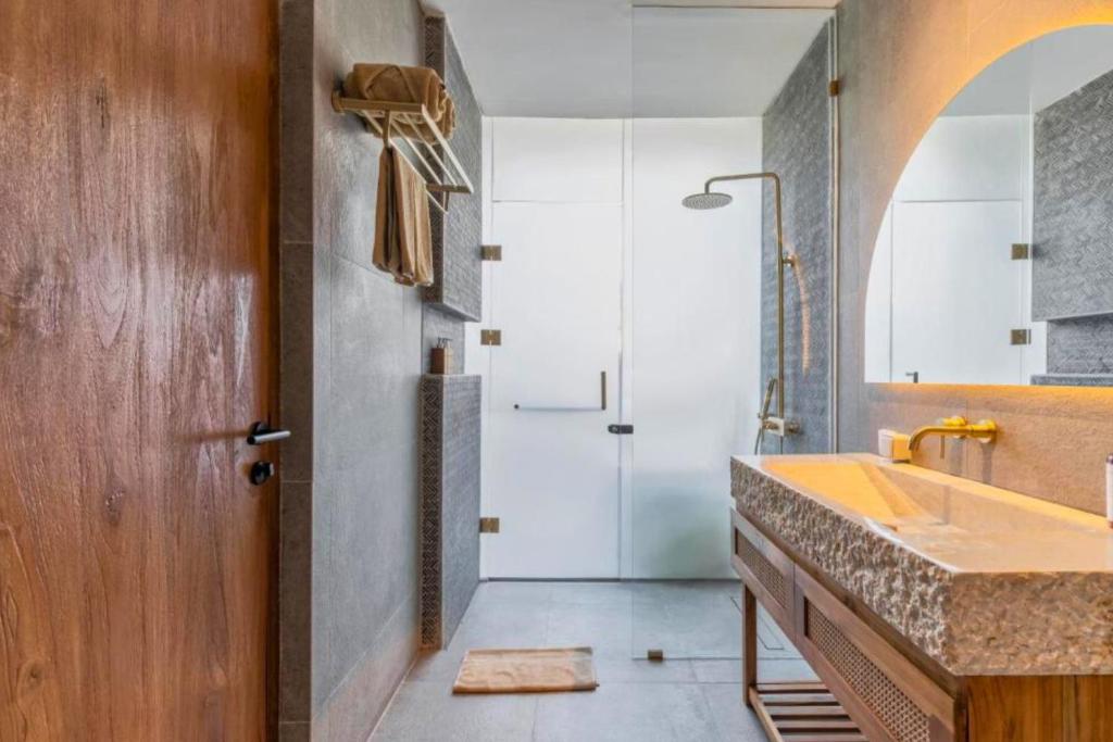 Caleste 3 BR Private Pool Villa ZN287 Caleste 3 BR Private Pool Villa ZN287