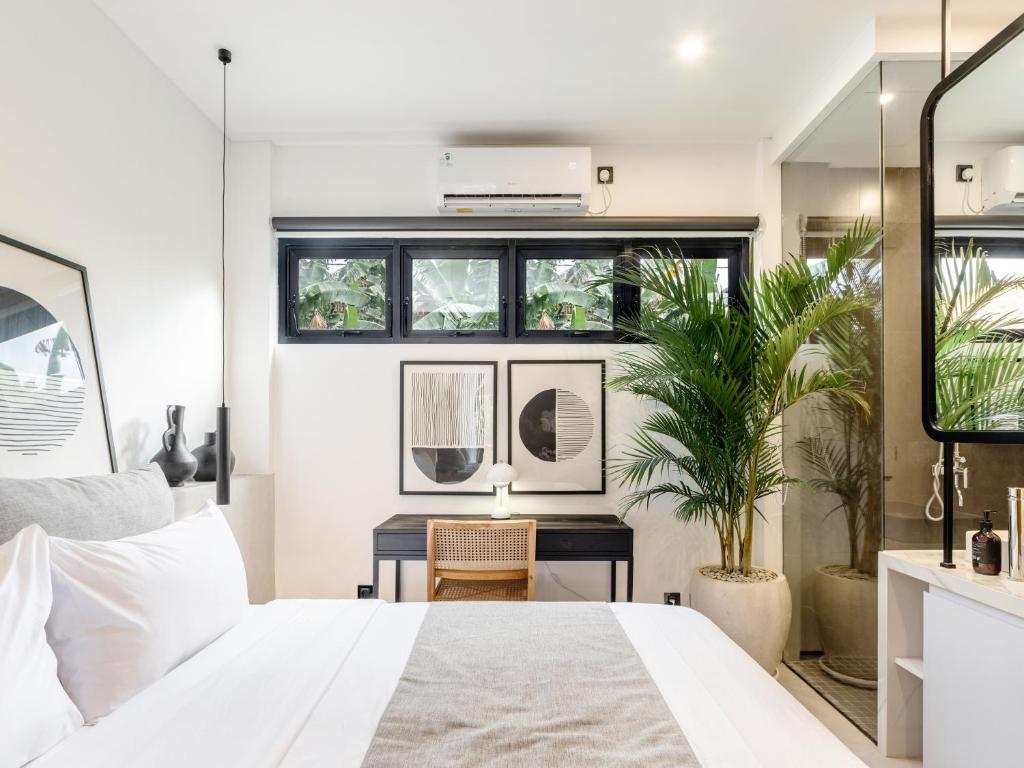 Luxury 1 Bed Apartment with Private Pool in Berawa