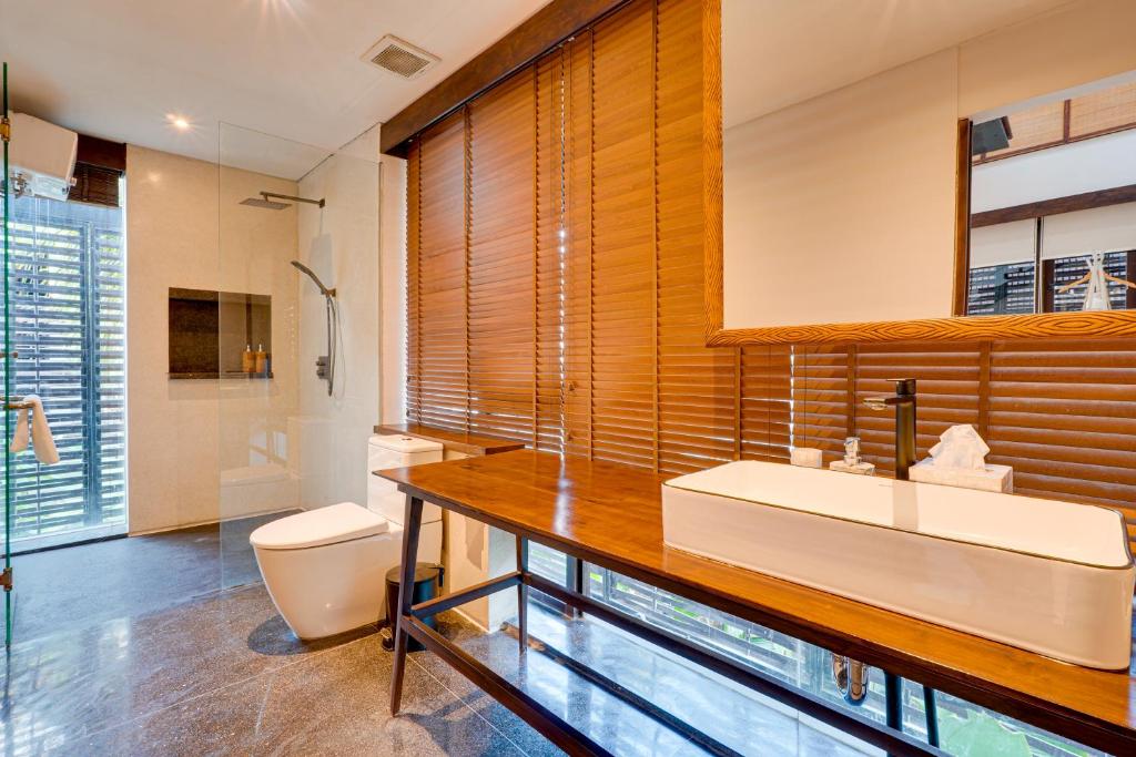 Luxury 4BR Villa Pasisi 12 Canggu Luxury 4BR Villa Pasisi 12 Canggu