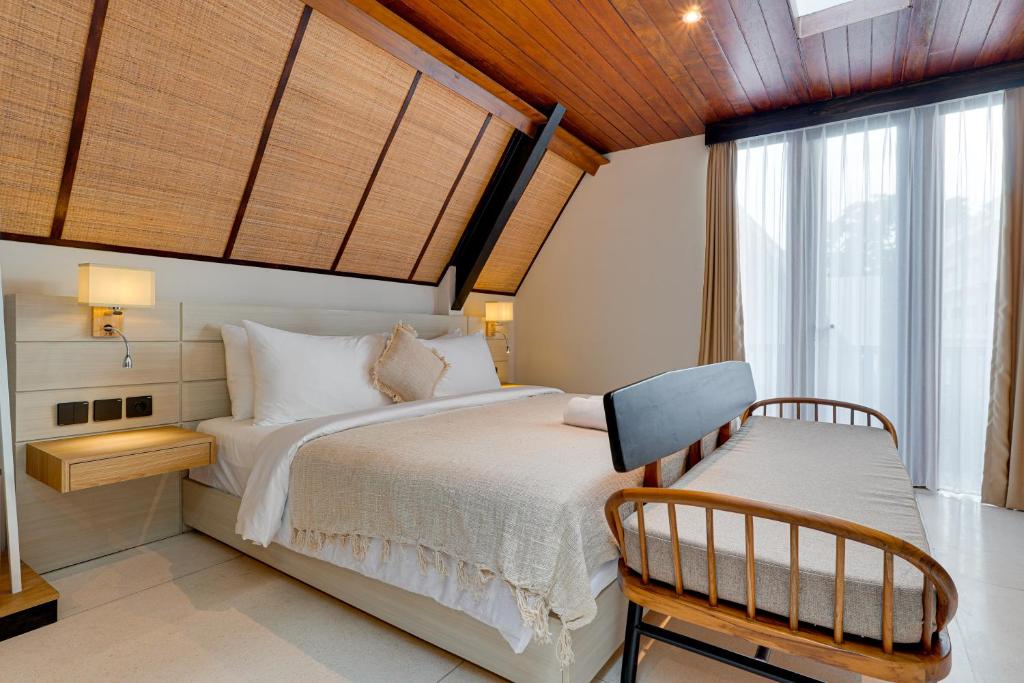 Luxury 5BR Villa Byrdland Pasisi - Canggu Luxury 5BR Villa Byrdland Pasisi - Canggu