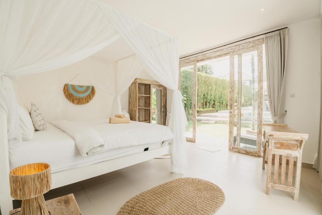 NEW! Villa Umalas Paradise - 4BR Villa in Umalas NEW! Villa Umalas Paradise - 4BR Villa in Umalas