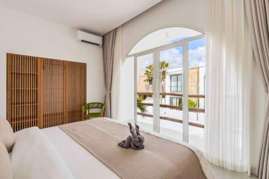 Preetha Aesthetic 3 BR Private Pool Villa ZN351 Preetha Aesthetic 3 BR Private Pool Villa ZN351