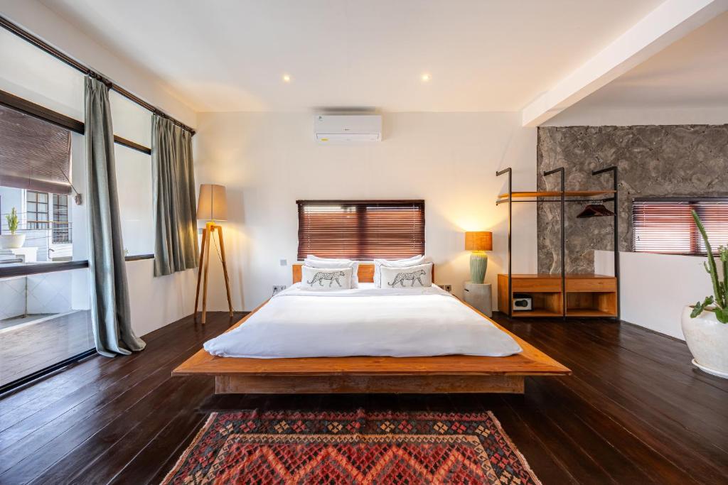 Rustic Modern Balinese Loft in Canggu 5 minutes to The Beach Rustic Modern Balinese Loft in Canggu 5 minutes to The Beach