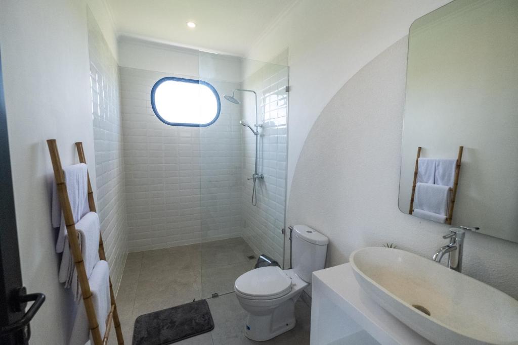 Stunning 3BR Pool Villa with Ricefield View Stunning 3BR Pool Villa with Ricefield View