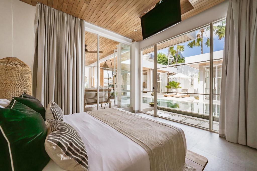 Villa Les Palm Canggu Villa Les Palm Canggu